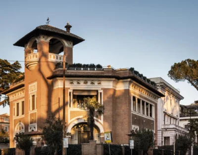 Historic villa in the heart of Rome